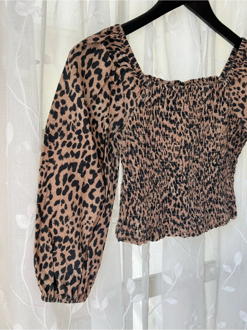 GAP Leopard Smocked Puff-Sleeve Crop Top - Brown/Black